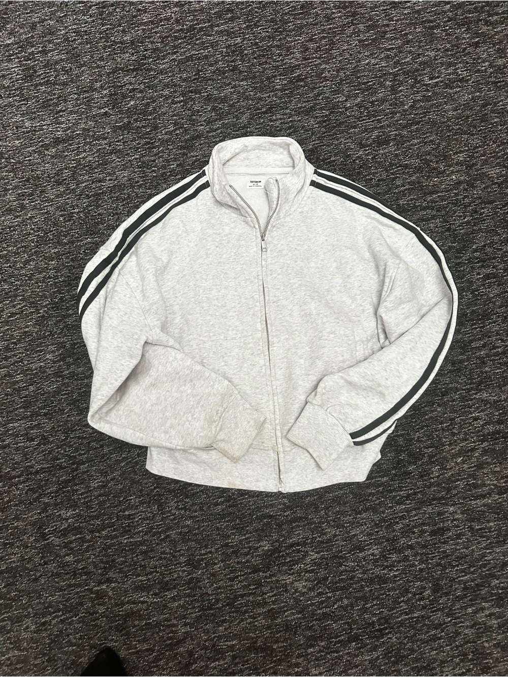 Cotton-on women’s Light Gray Zip-Up Track Jacket with Black Stripe Detail